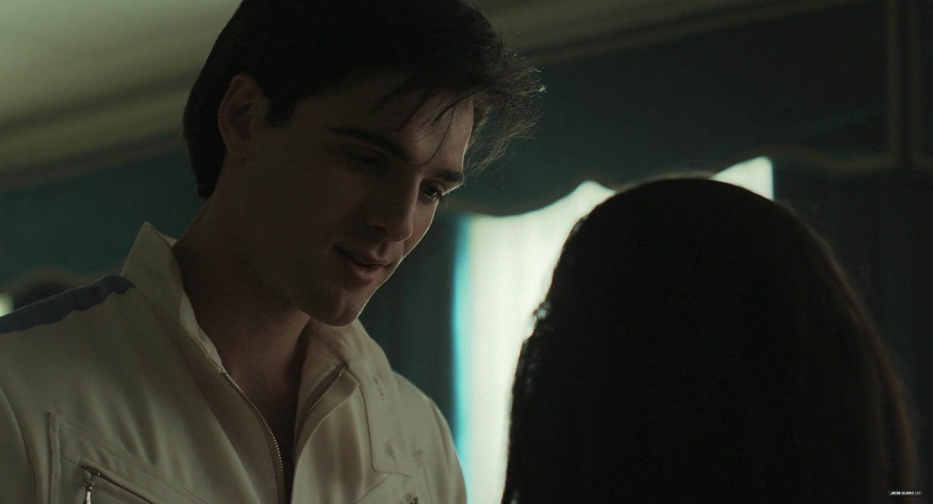 2037.jpg