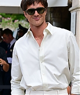 166.jpg