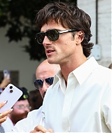 460.jpg