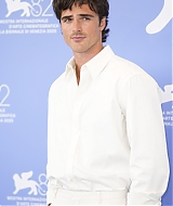 Filename=696.jpg
Filesize=499KiB
Dimensions=1333x2000
Date added=Aug 30, 2025 696.jpg