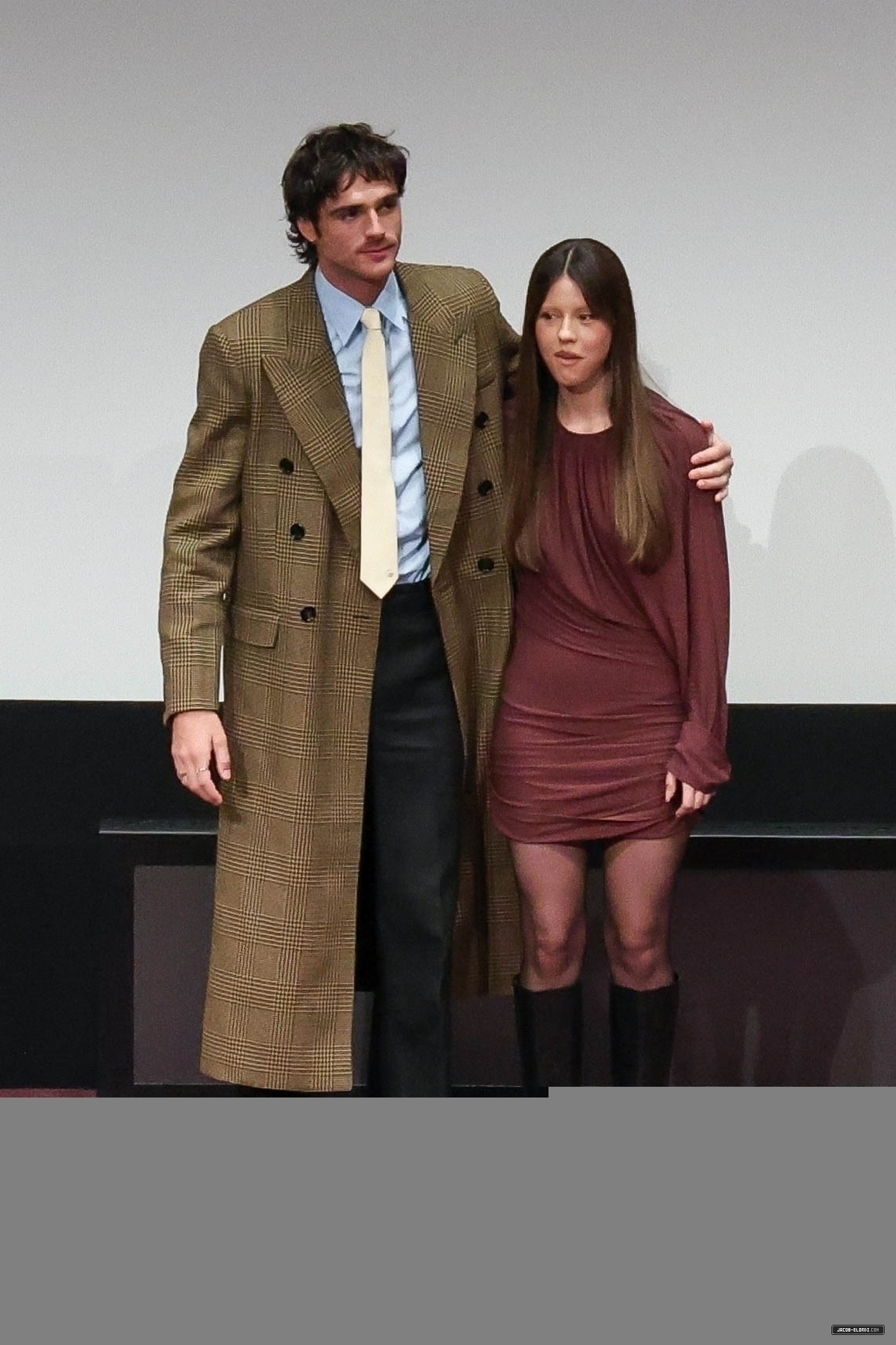 02.jpg
