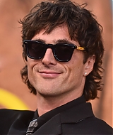 215.jpg