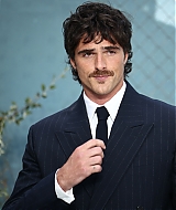 200.jpg